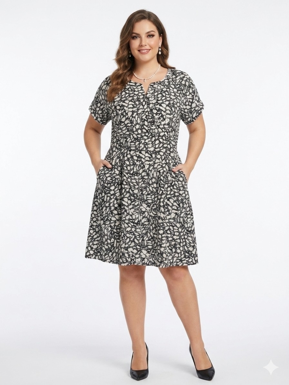 Simply Vera Vera Wang Black and White Floral Midi Dress